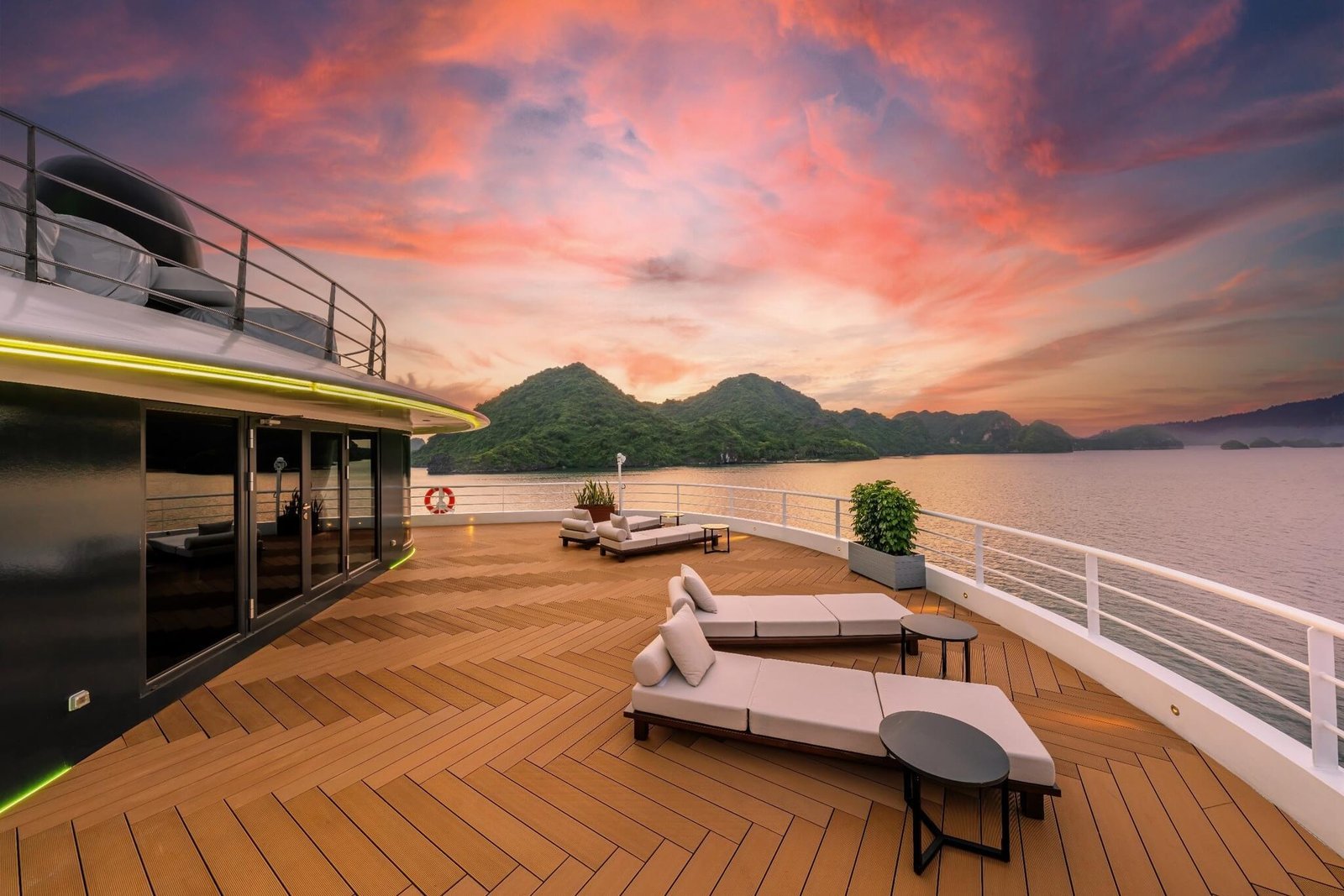halong-bay-1-day-cruise-1 (1)